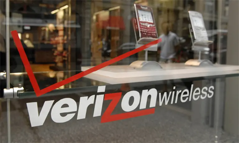 Las ganancias de Verizon crecen por la telefoní­a móvil