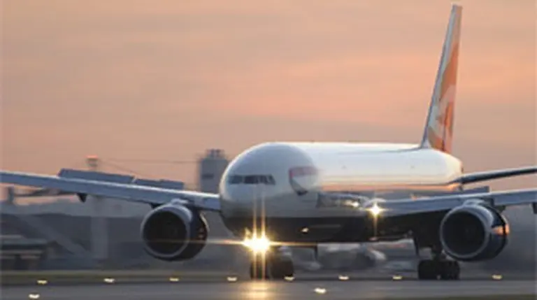 Fusiones y alianzas, la fórmula de las aéreas para volver a levantar vuelo