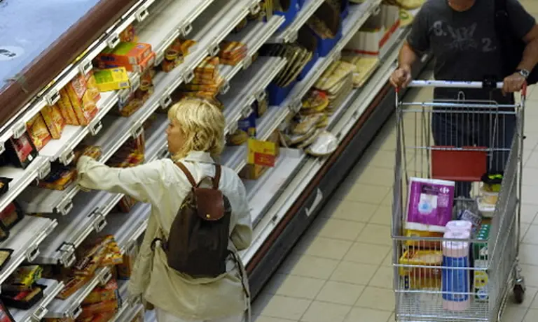 Carrefour invierte u$s 20 M en tecnologí­a para competir con sus rivales