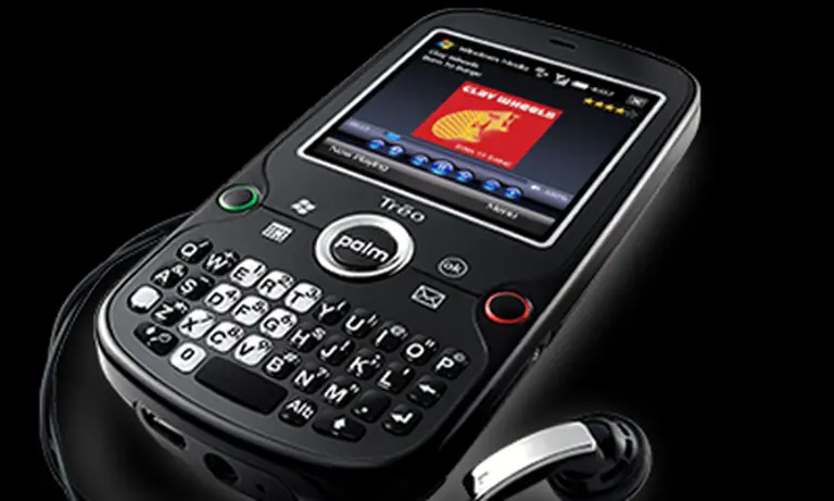 Palm lanza Treo Pro para competir con Blackberry