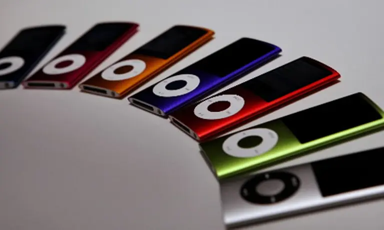 Apple adelgaza y alarga al iPod