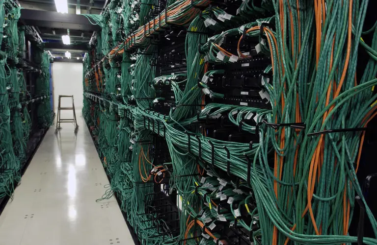 Google estudia llevar sus servidores al mar