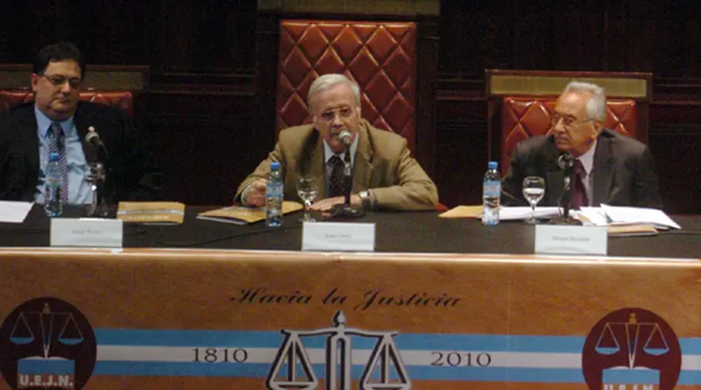 Rizzo: "Los jueces deberí­an ser elegidos por voto popular"