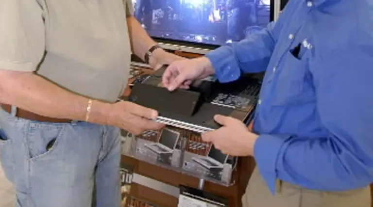 Sony retira 100 mil baterí­as defectuosas de notebooks