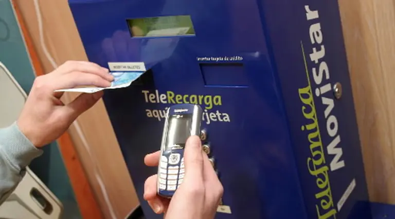 Crece la recarga y la venta electrónica de celulares