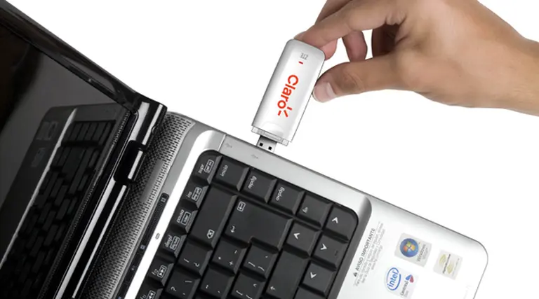 Claro lanza un servicio de Internet móvil con tarjeta prepaga