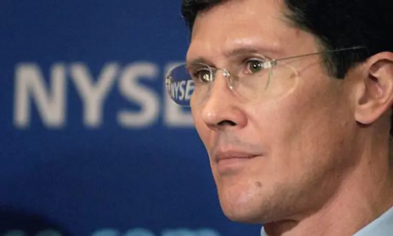 Tras las mega pérdidas, el ex CEO de Merrill Lynch deja el Bank of America