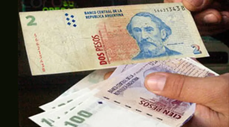 El aumento del salario en negro duplicó al del trabajo formal