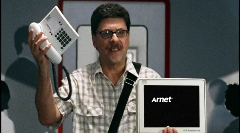 "Vendedores", la nueva campaña publicitaria de Arnet