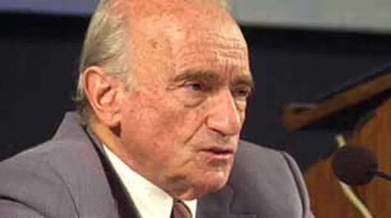 Ferrer: "El sistema previsional podrí­a fondear acciones de fomento"