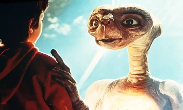 Aseguran que los extraterrestres con inteligencia nos verí­an como bebés o mascotas