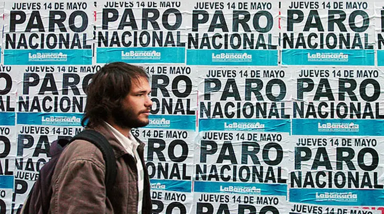 Rige el paro bancario y no habrá atención al público hasta el martes