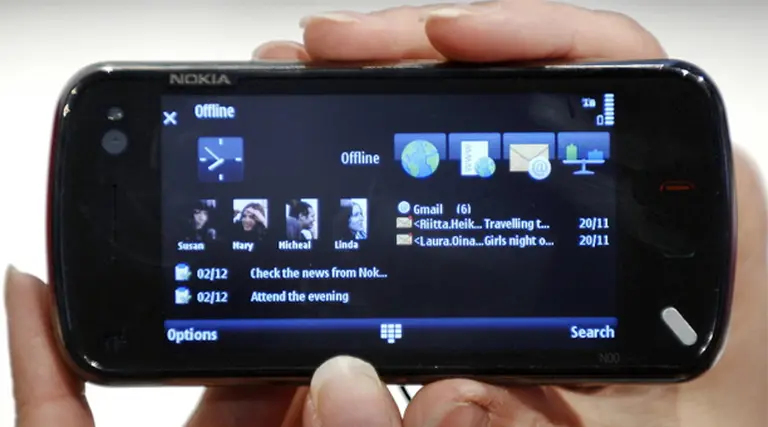 Nokia comenzó a vender su nuevo teléfono N97