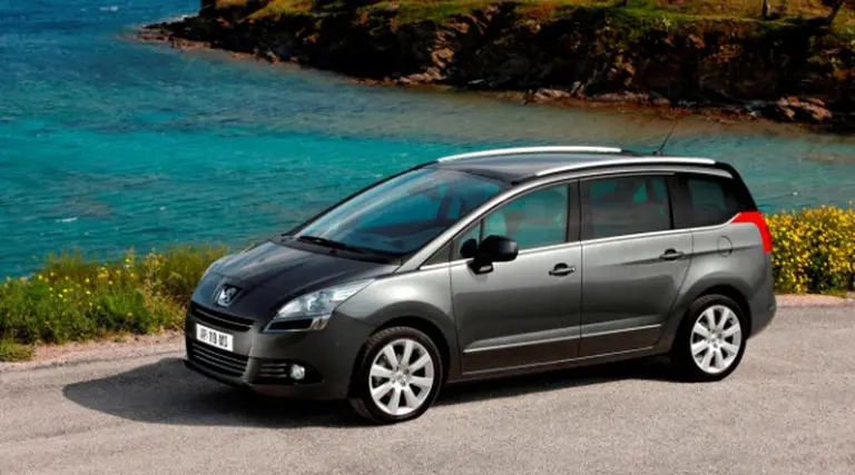 Peugeot presenta en Alemania el 5008, el nuevo monovolumen