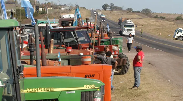 Ruralistas descartan extender el paro una semana más