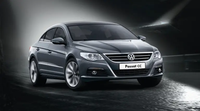 Volkswagen presenta el nuevo Passat CC y anticipa la llegada de su primera pick up
