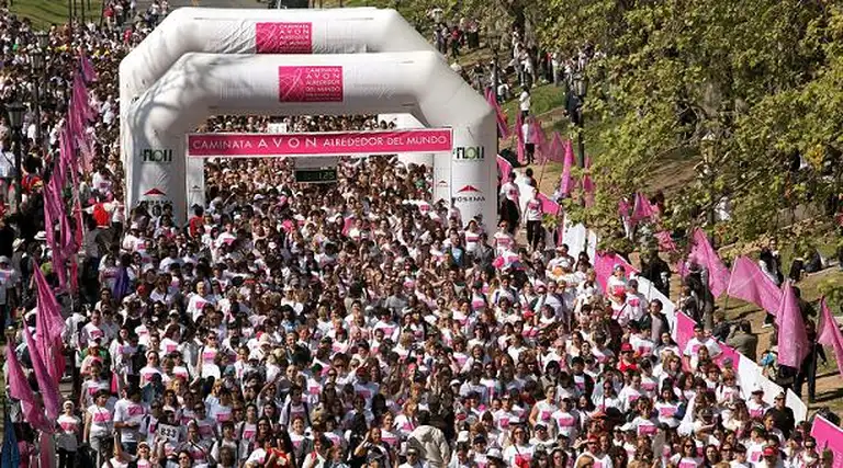 Avon reunió a 9.000 personas en una caminata por la salud