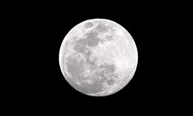 La NASA diseña plantas de energí­a nuclear para la Luna y Marte