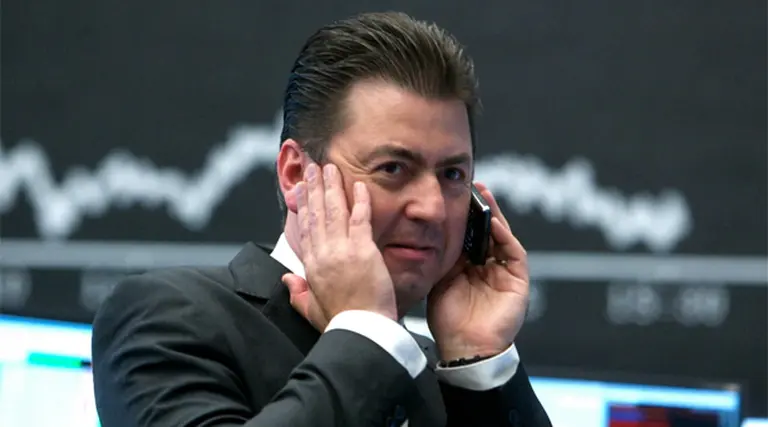 Otro golpe al bolsillo: comprar y mantener un celular será más caro