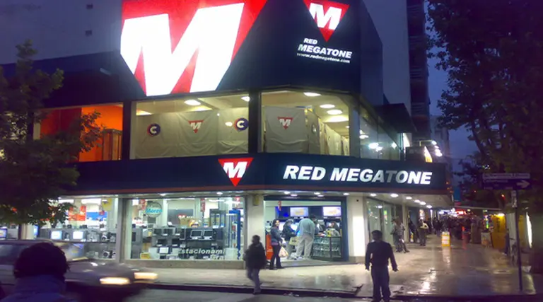 Condenan a la red Megatone por cobrar intereses "abusivos"