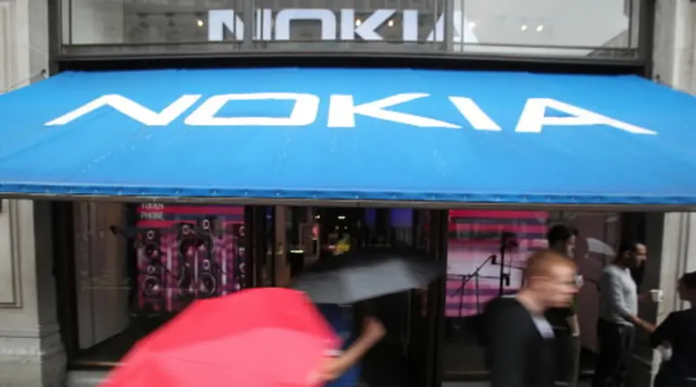 Apple y los teléfonos móviles chinos jaquean la posición de Nokia