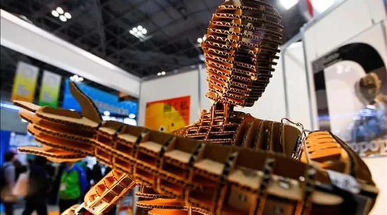 Los robots salen de las fábricas para llegar al hogar