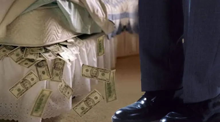 Aquél que dijo "el que apuesta al dólar pierde" al menos este año tuvo razón