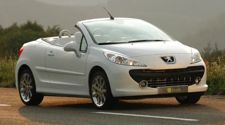 207 CC y 308 CC, las estrellas que exhibirá Peugeot en Pinamar