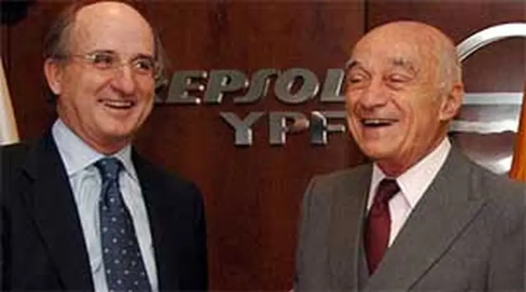 Eskenazi acuerda con Brufau una mayor "argentinización" de YPF