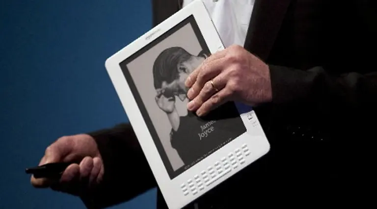 Inquietud en Wall Street por secreto de Amazon sobre las cifras del Kindle