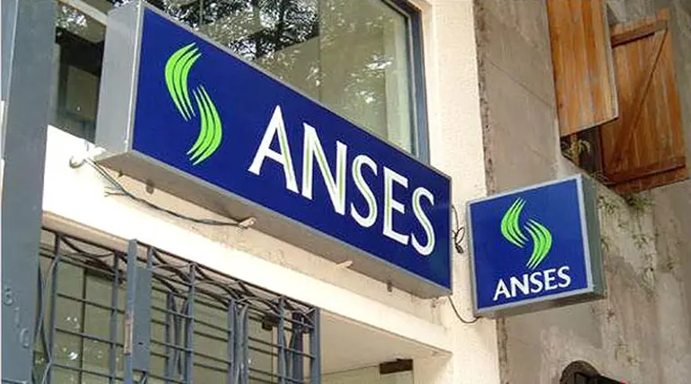 Asignaciones familiares: la ANSES retoma la reformulación del pago