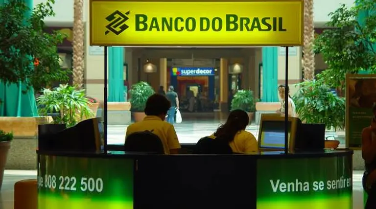 Banco do Brasil planea una multimillonaria venta de acciones