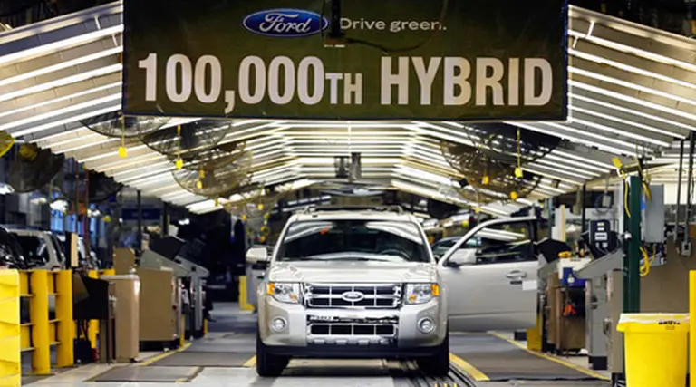 Ford también reconoce problemas con los frenos de sus autos hí­bridos