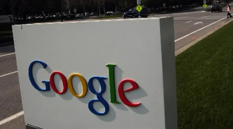 Google retira más de un centenar de obras francesas de su biblioteca