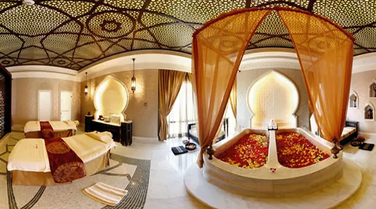 San Valentí­n: ¿cuánto vale una semana en un lujoso hotel de Abu Dabi?