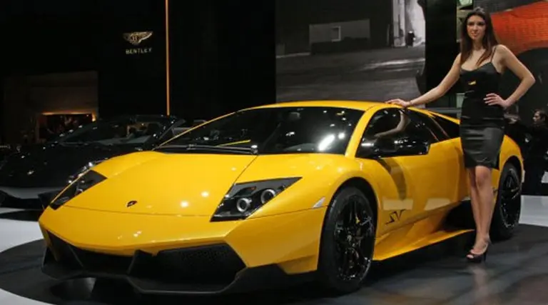 Lamborghini comercializó la unidad 4.000 de su modelo Murciélago