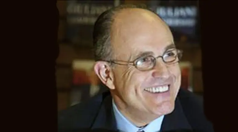 Rudolph Giuliani revela su lista de 28 consejos sobre liderazgo