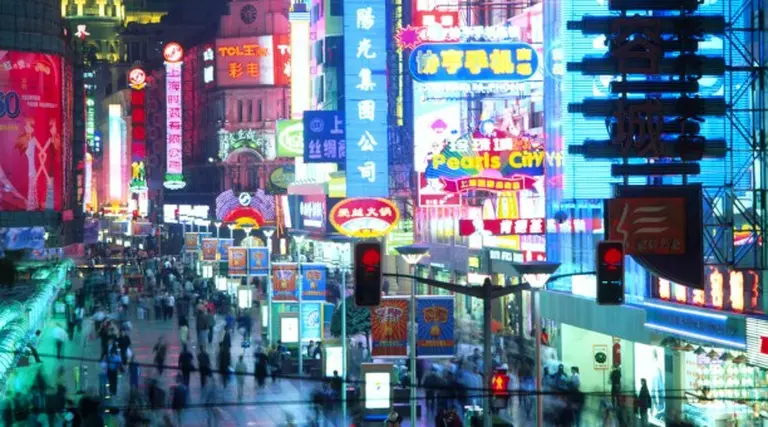 Las marcas globales se adaptan para conquistar China e India