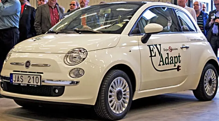 Chrysler se prepara para lanzar la versión eléctrica del Fiat 500