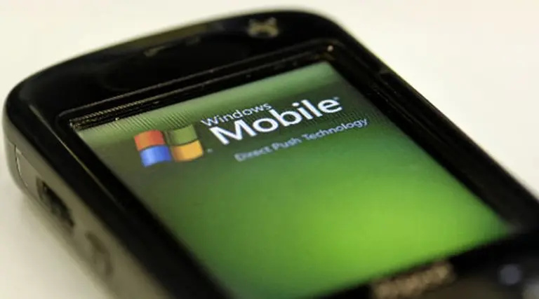 Microsoft prepara el lanzamiento de su primer teléfono móvil