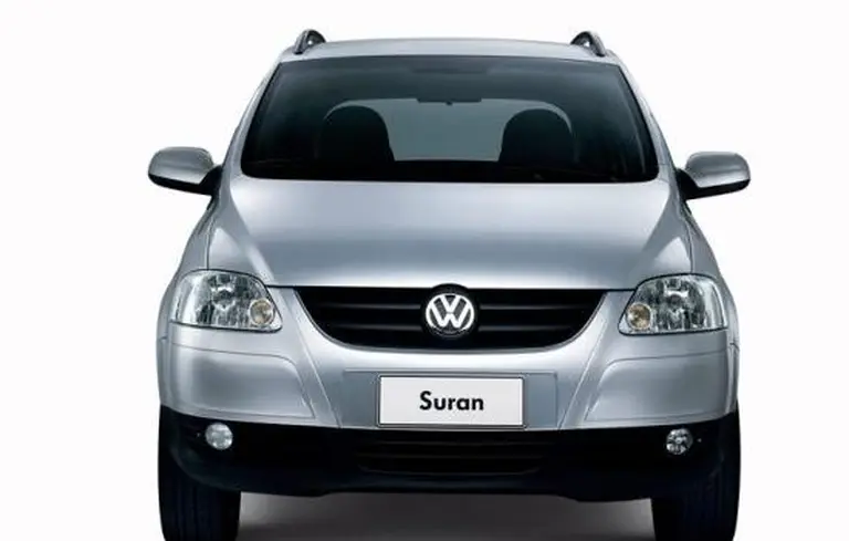 Automotrices se suman a la fiesta consumista, con el sello "60 cuotas" en su invitación