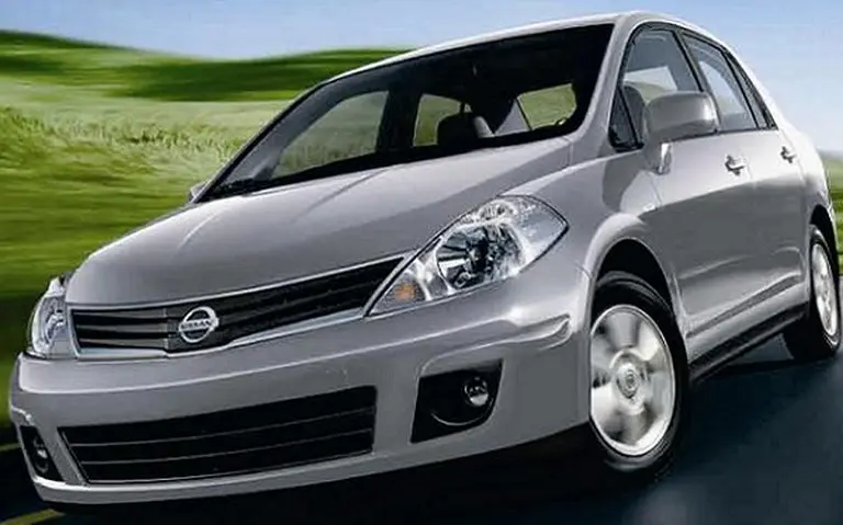 Nissan lanza una nueva versión del Tiida con nivel de equipamiento y precio intermedio