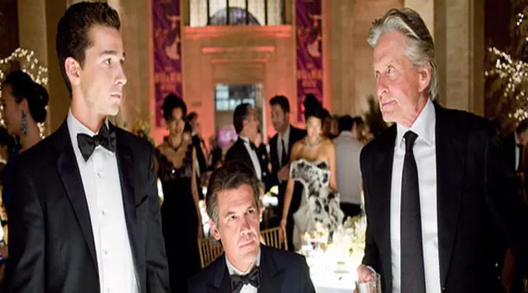 Revive Gordon Gekko y la crisis financiera mundial llega a la pantalla grande