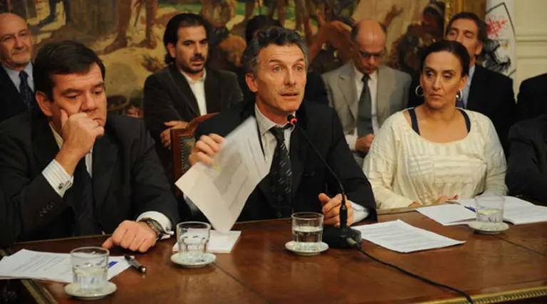 Aprueban la suba en Ingresos Brutos y una amplia moratoria porteña