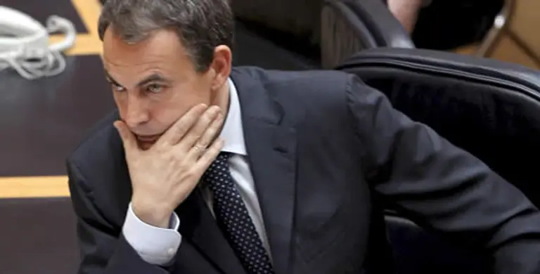 Anuncian huelga general en España por la reforma laboral de Zapatero