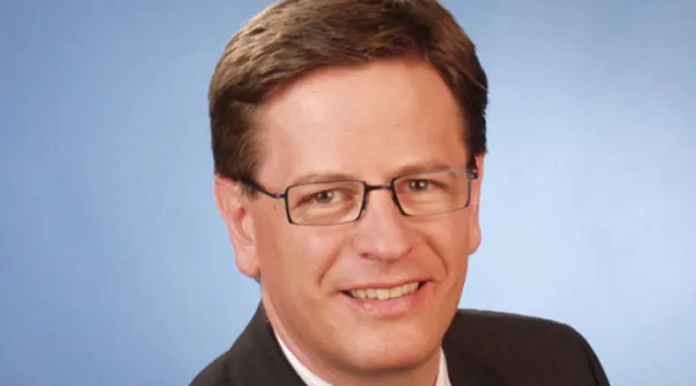 El 1 de agosto asume un nuevo presidente en Mercedes-Benz Argentina