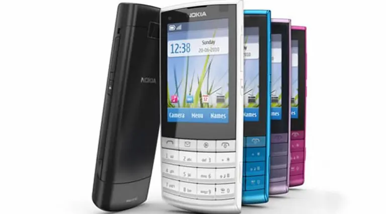 Nokia lanza el X3, un móvil que combina teclado y pantalla táctil