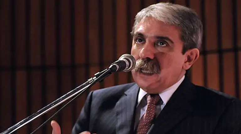 El software libre sumó a Aní­bal Fernández como su impulsor dentro del Estado