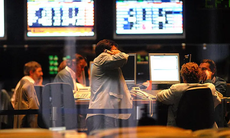 Los inversores esperan resultados de Wall Street para operar