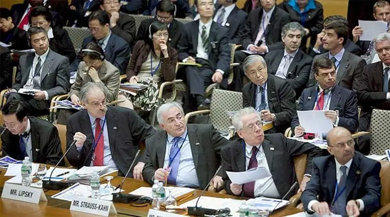 El FMI insistió con la necesidad de revaluar las monedas emergentes